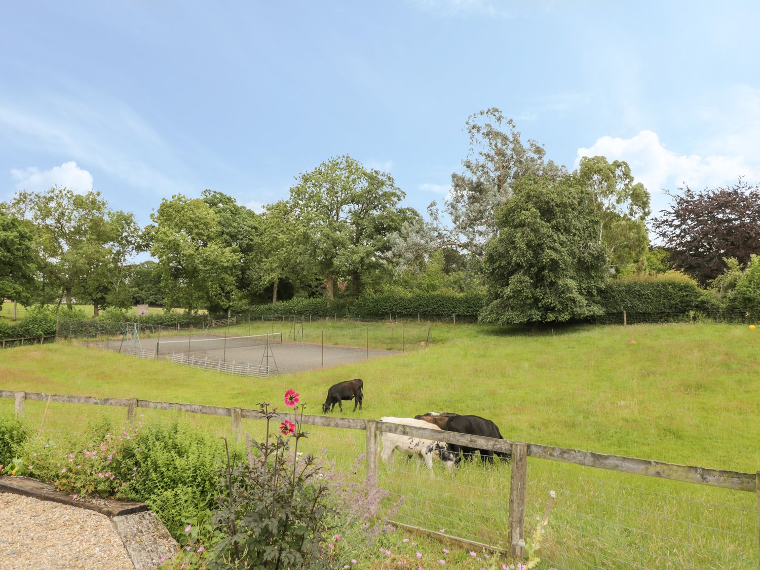 Pond View, Rockbourne