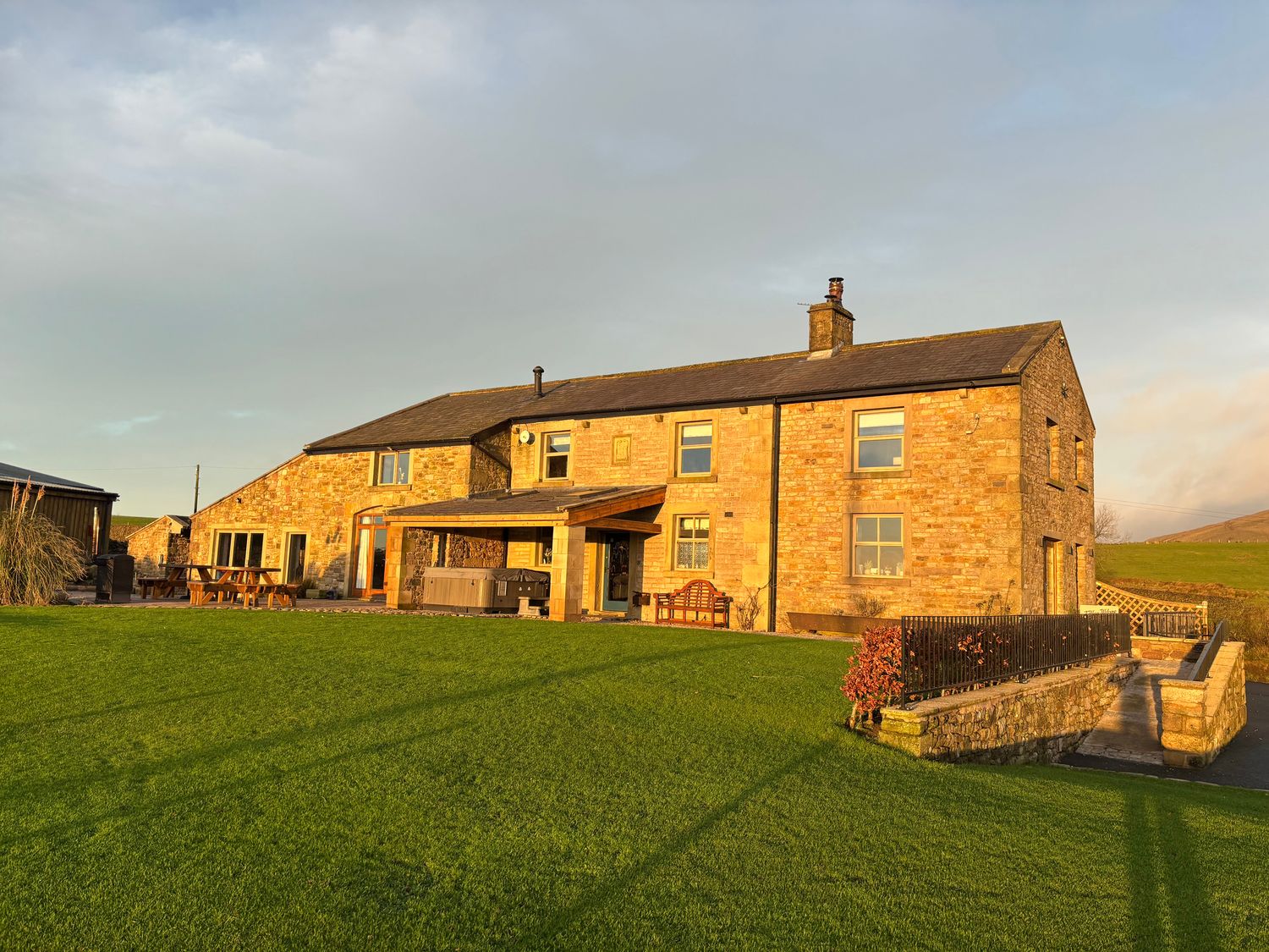 Cuthbert Hill Farm, Chipping