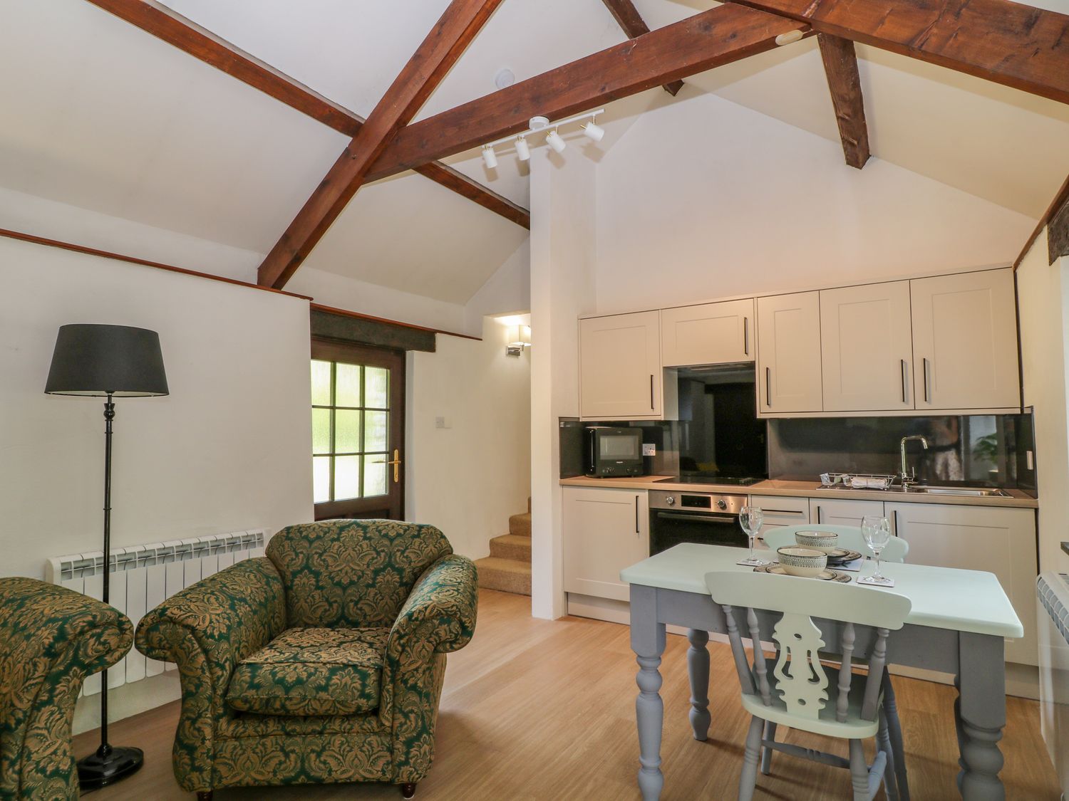Batty's Hangout, Camelford