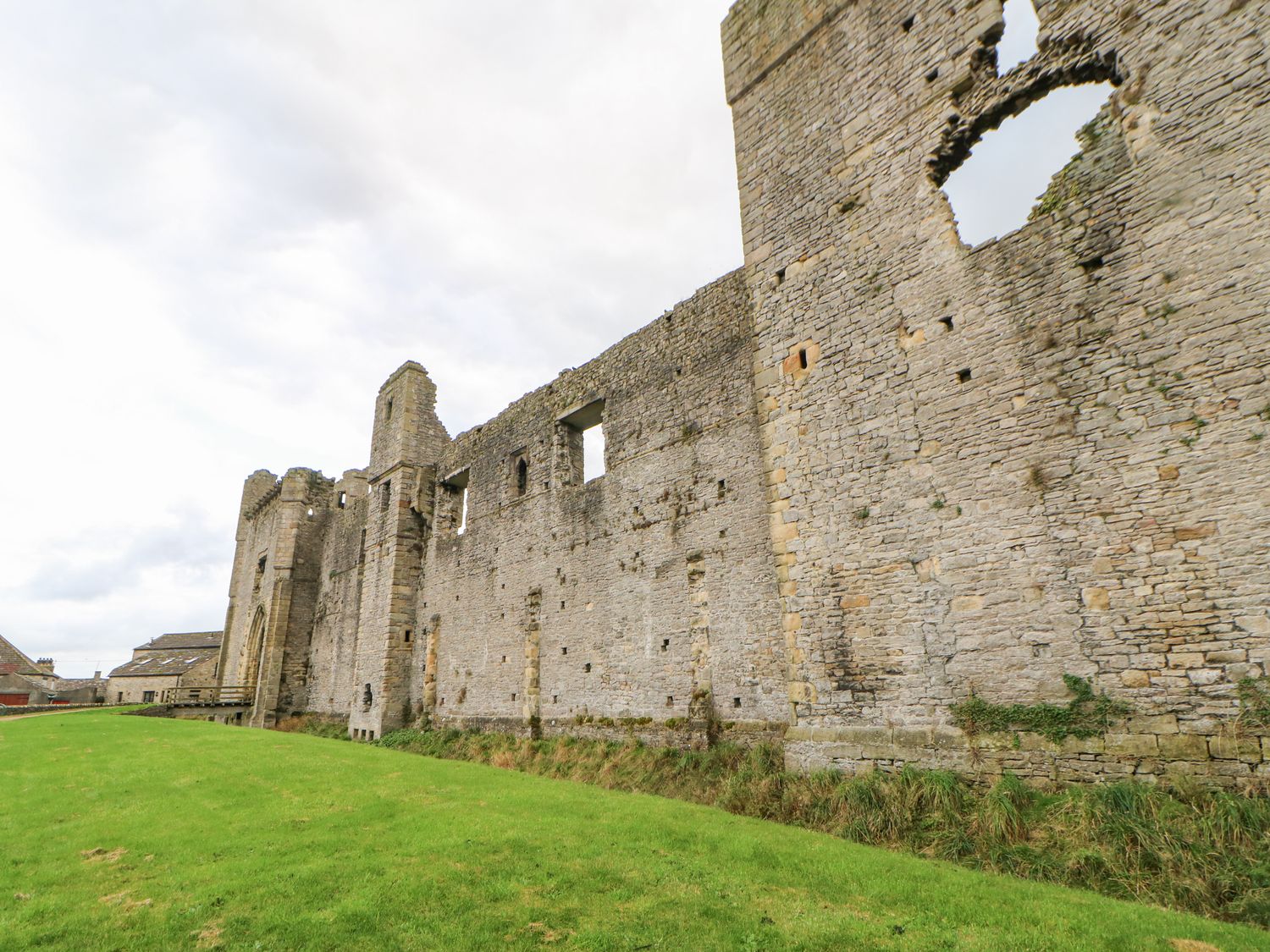 In & Out Cottage, Middleham