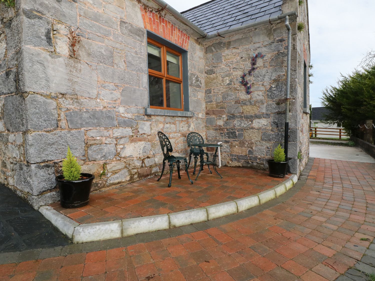 Granny's Cottage, Ireland County Clare Ireland Cottages For