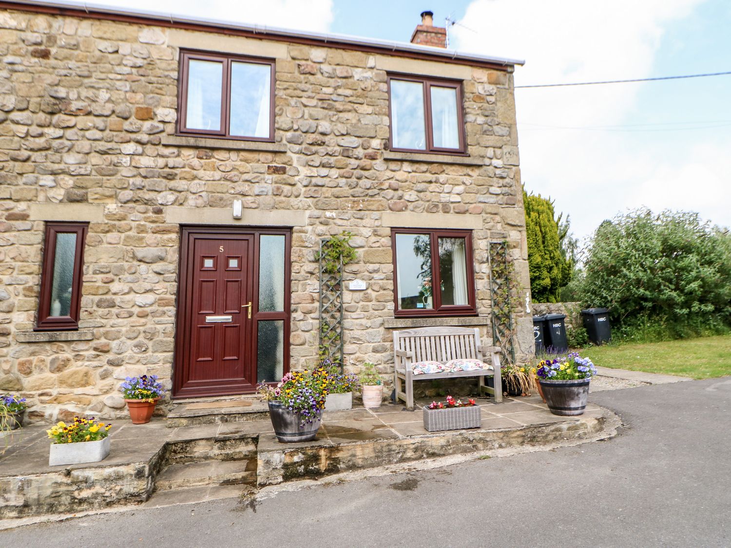 Woodside Cottage, Grewelthorpe