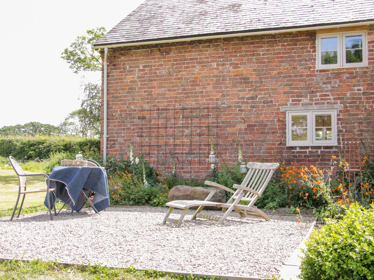 Annexe, near Ellesmere Shropshire England Cottages For Couples