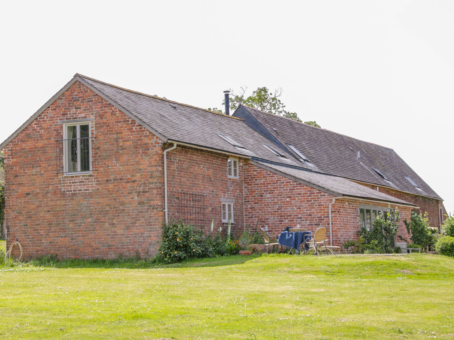 Annexe, near Ellesmere Shropshire England Cottages For Couples