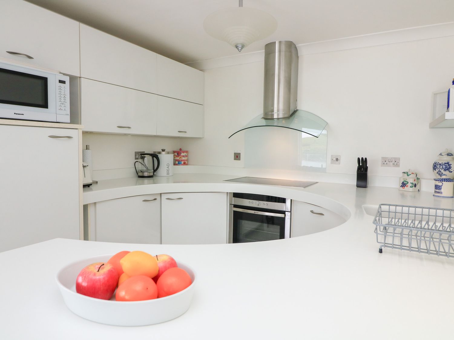 Apartment 27, Devon