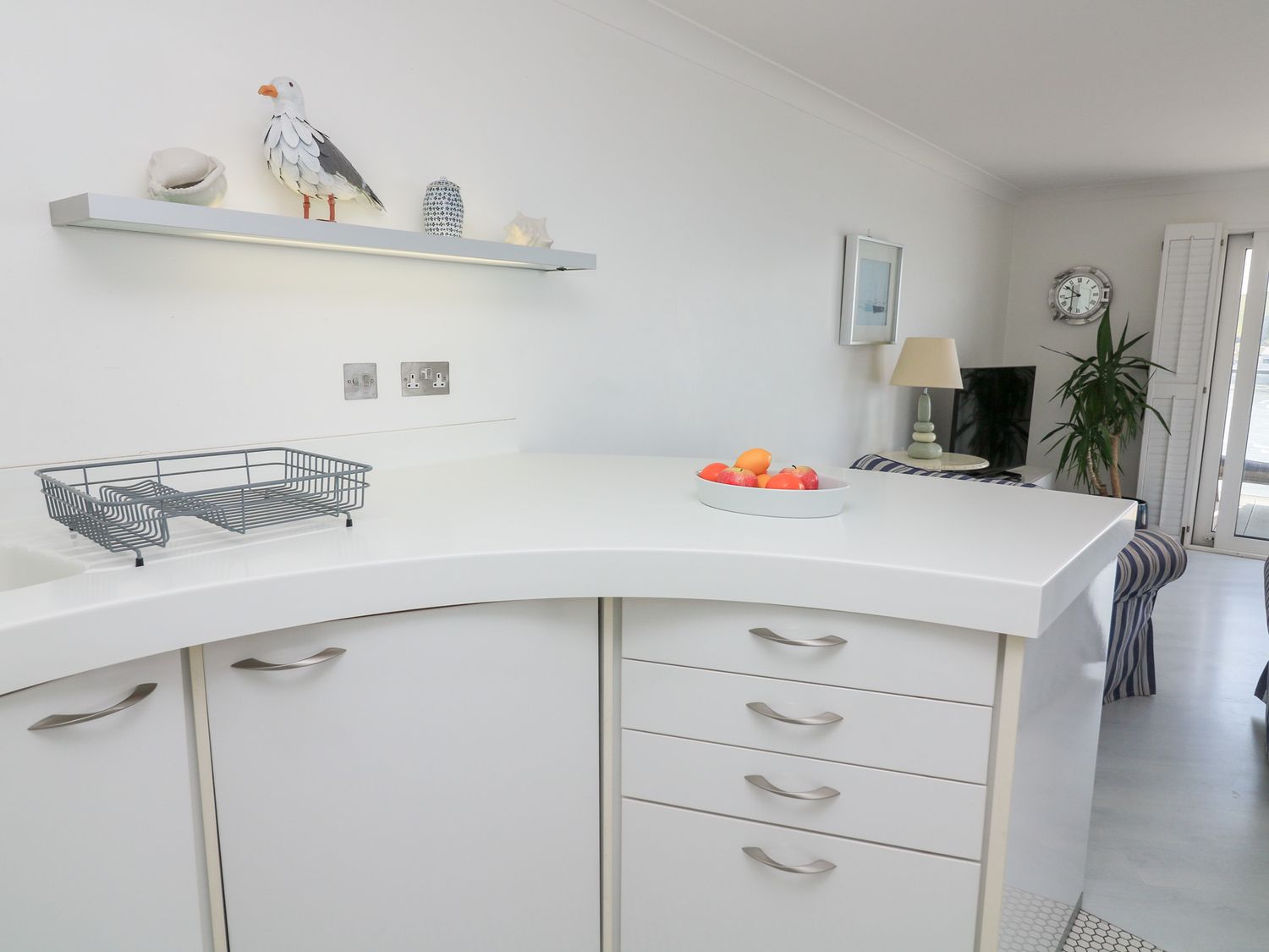 Apartment 27, Devon