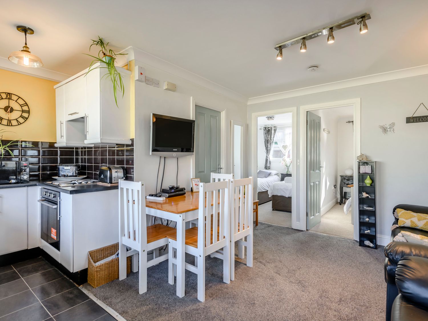 Resthaven, Dovercourt