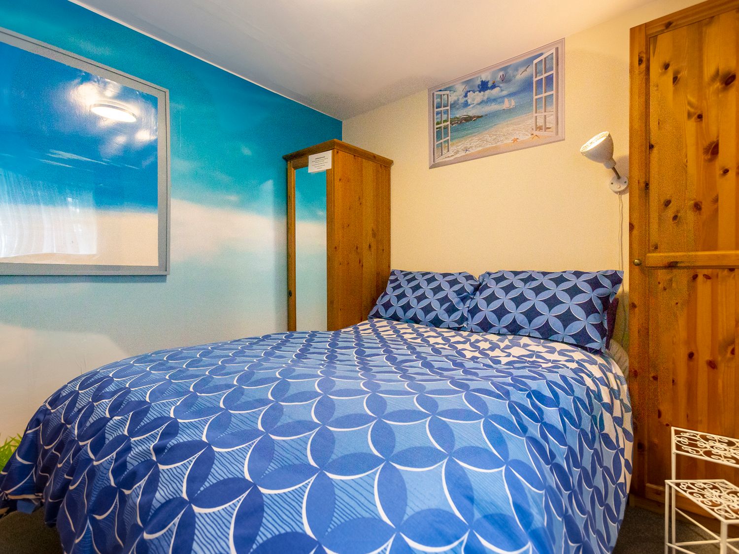 Sky Serene, Bude