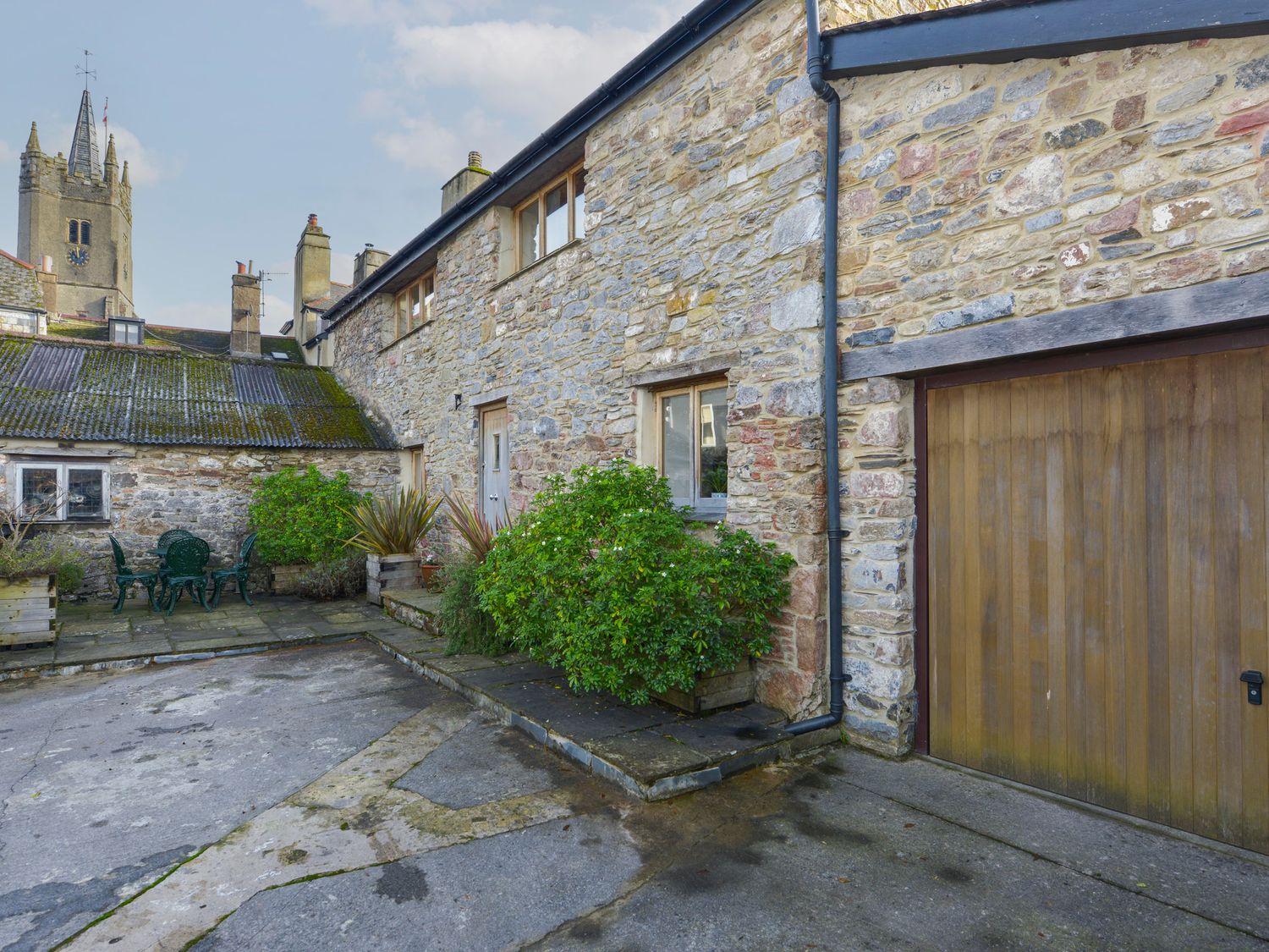 Old Armoury Barn, Devon