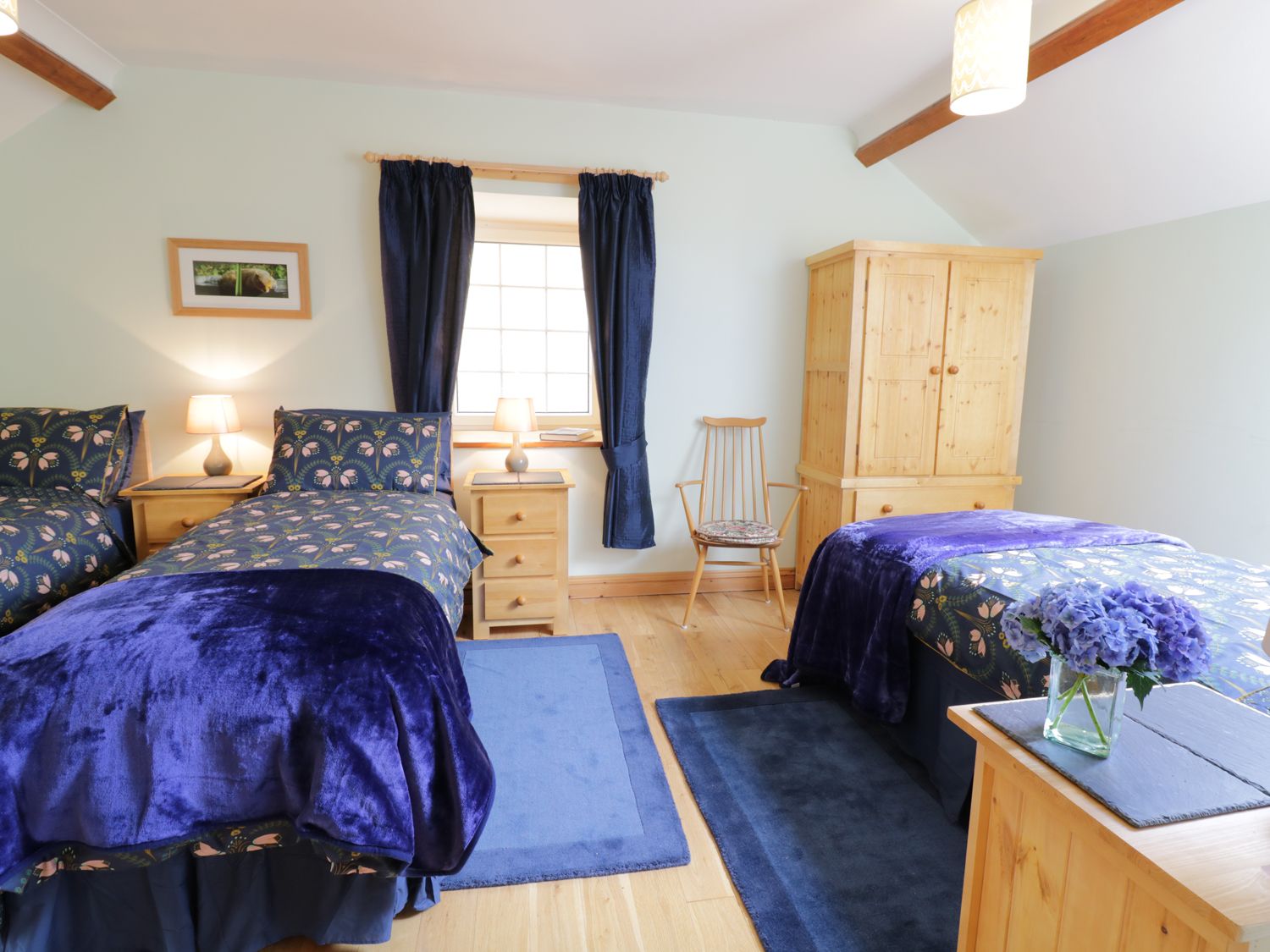 Y Bwthyn, North Wales