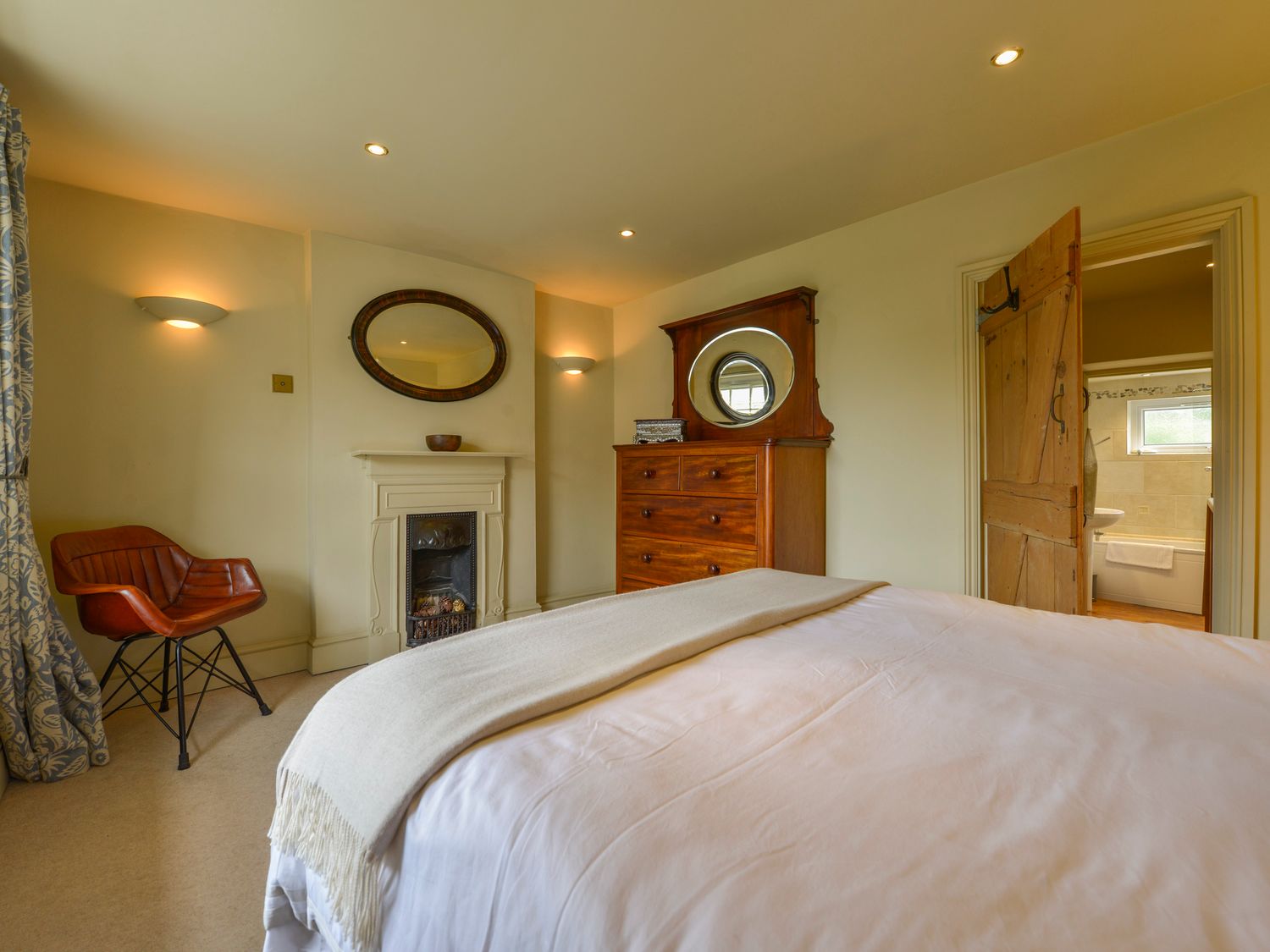 11 The Village, Buckland Monarchorum