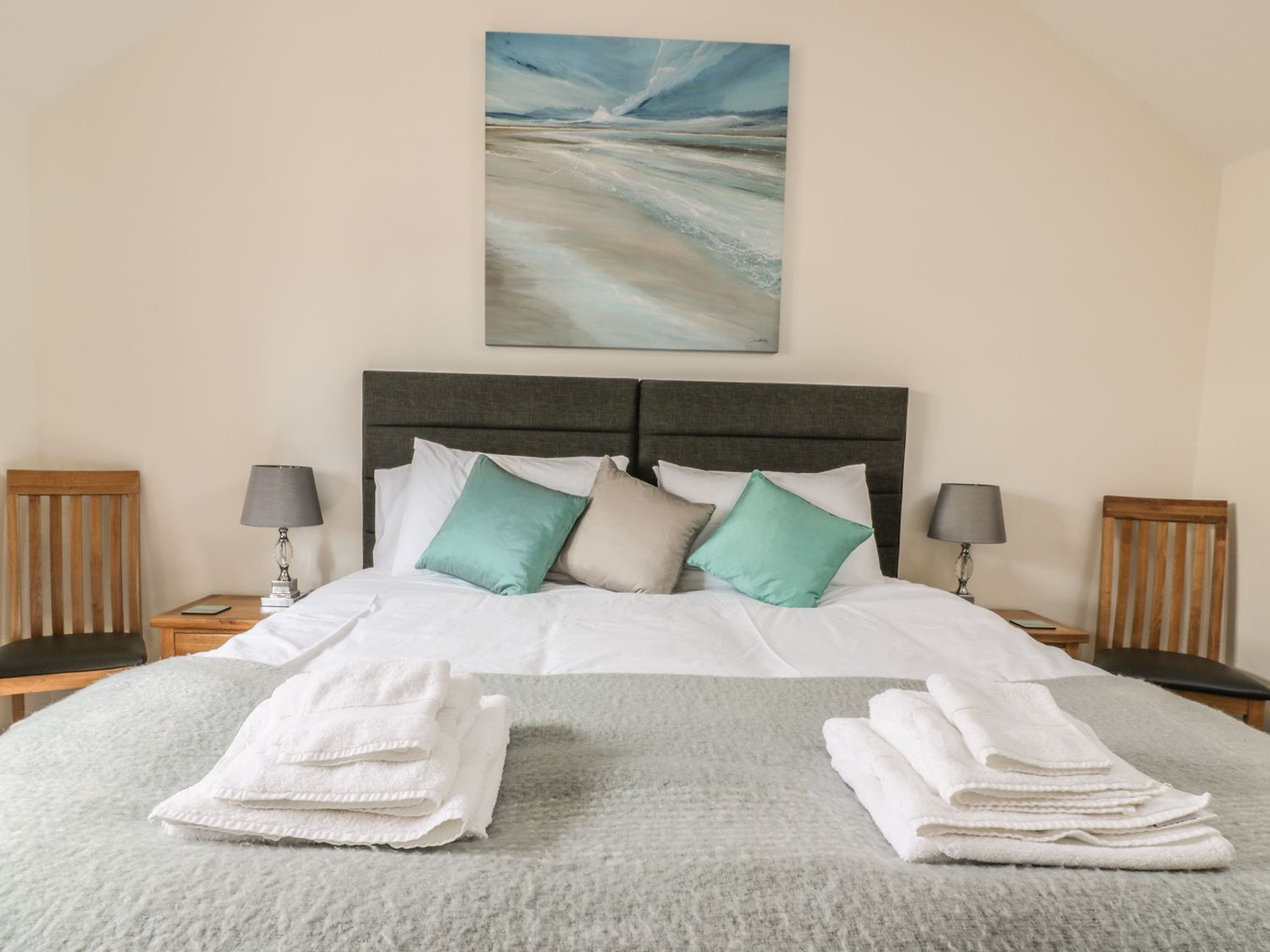 Trevenna Barn, Veryan