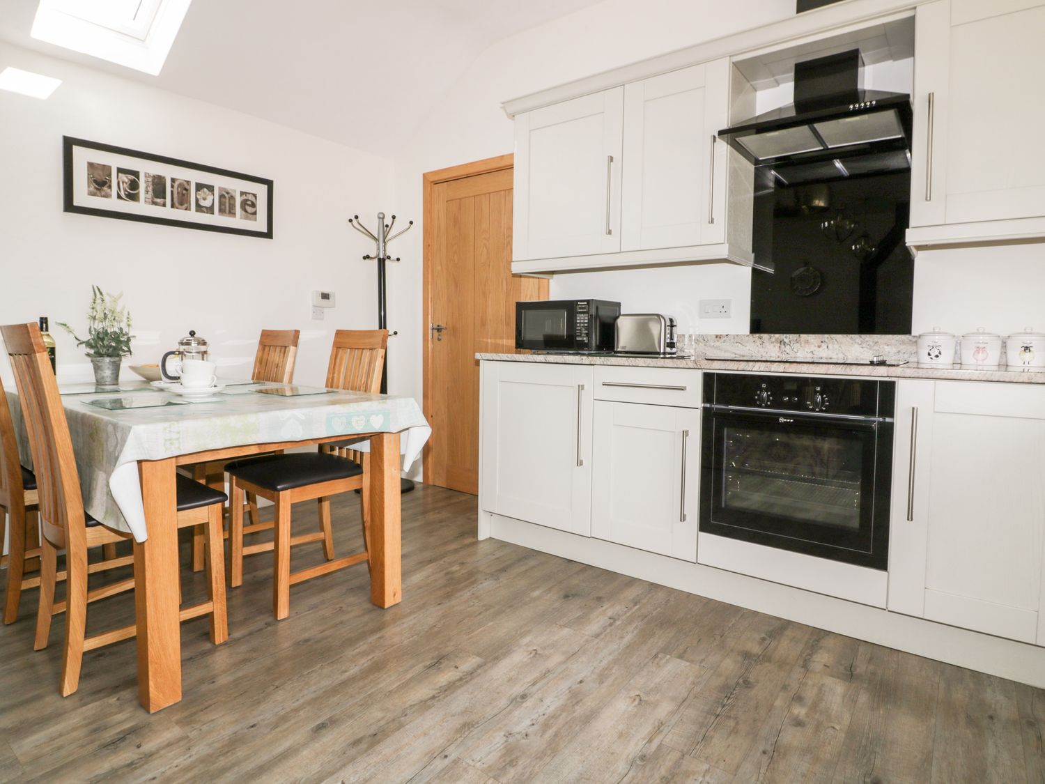 Trevenna Barn, Veryan
