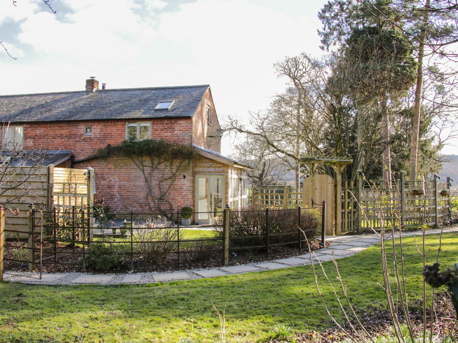 The Dovecote, Craven Arms