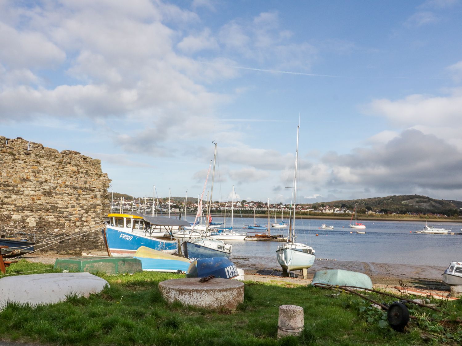 Ty Potiwr, Conwy