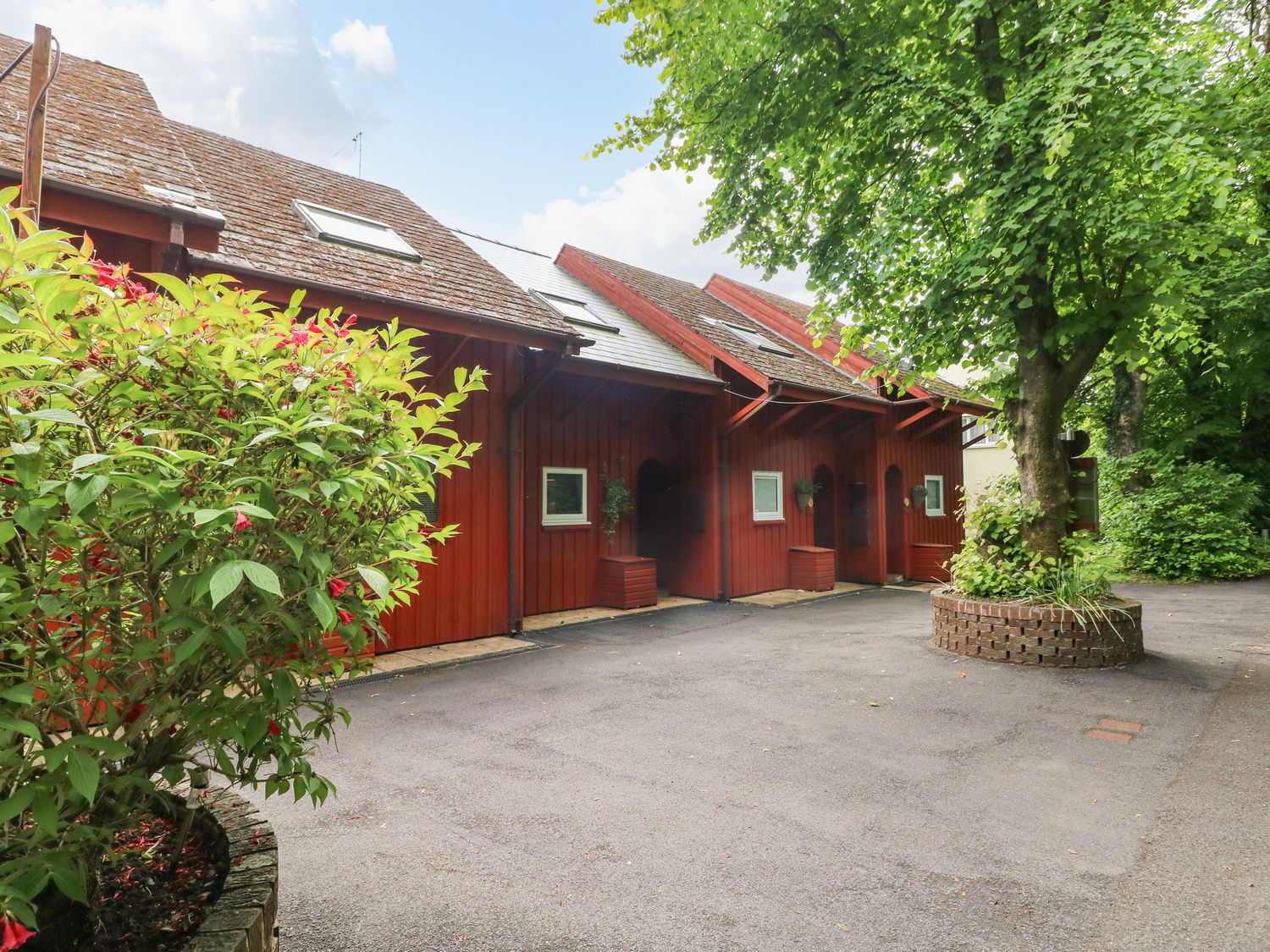 Rowan Lodge, Pembrokeshire