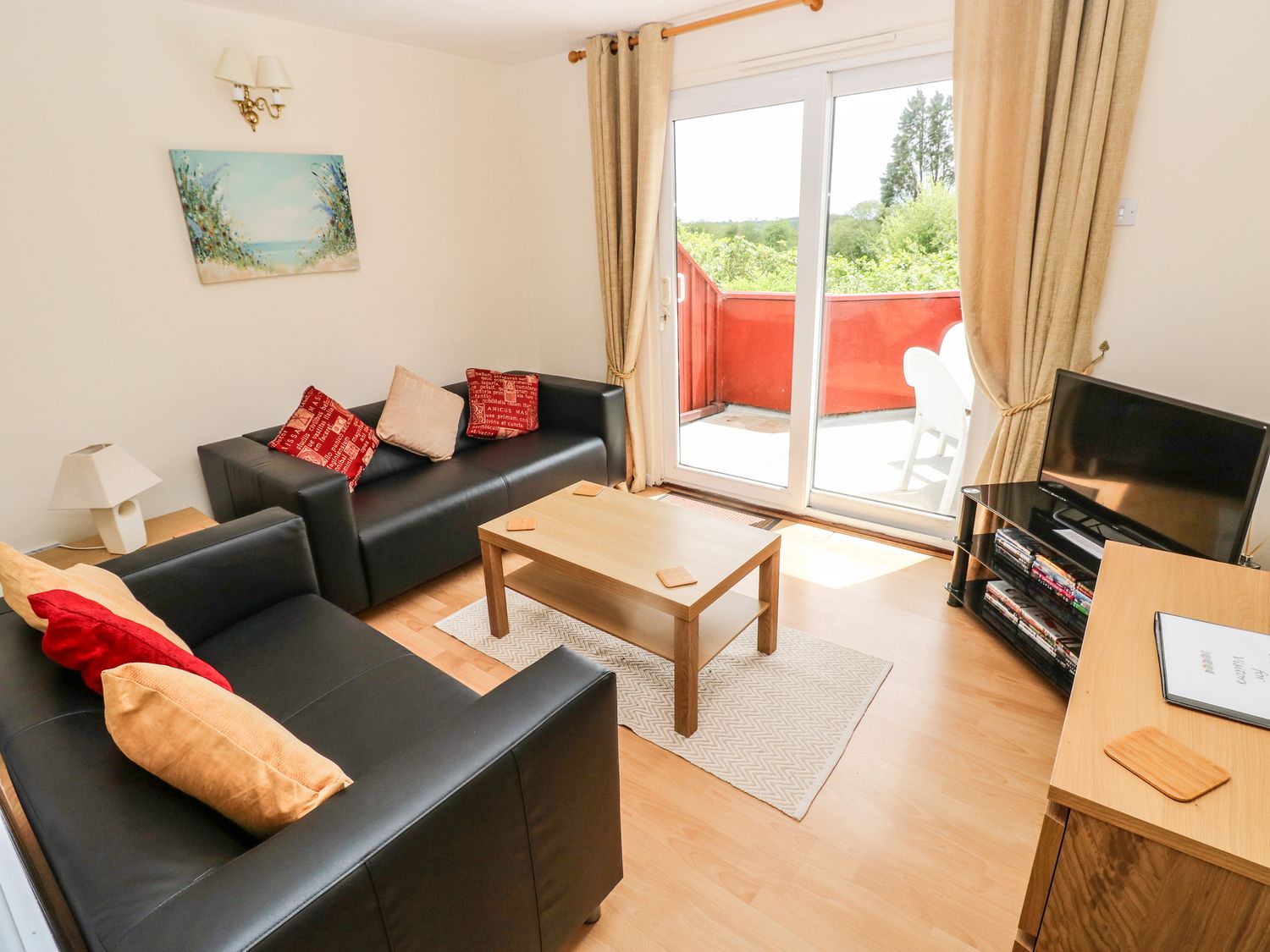 Rowan Lodge, Pembrokeshire