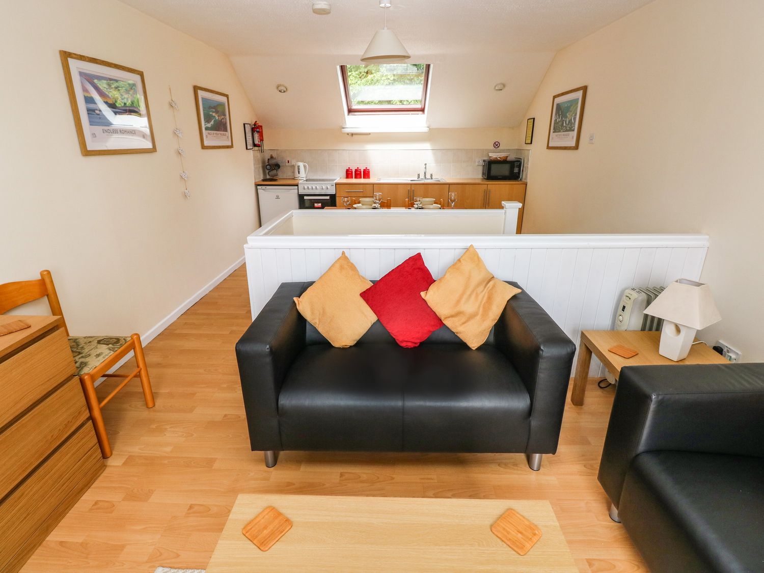 Rowan Lodge, Pembrokeshire