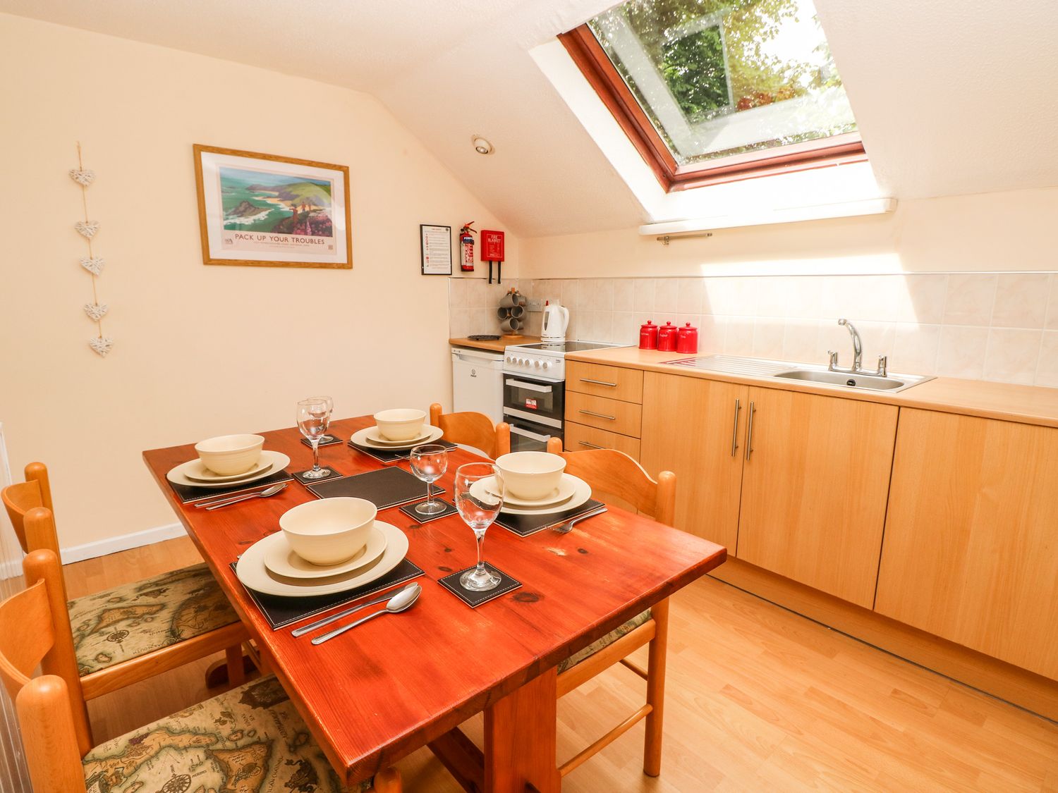 Rowan Lodge, Pembrokeshire