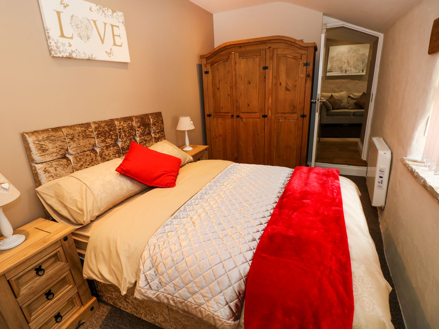 Caner Bach Lodge, Blackmill