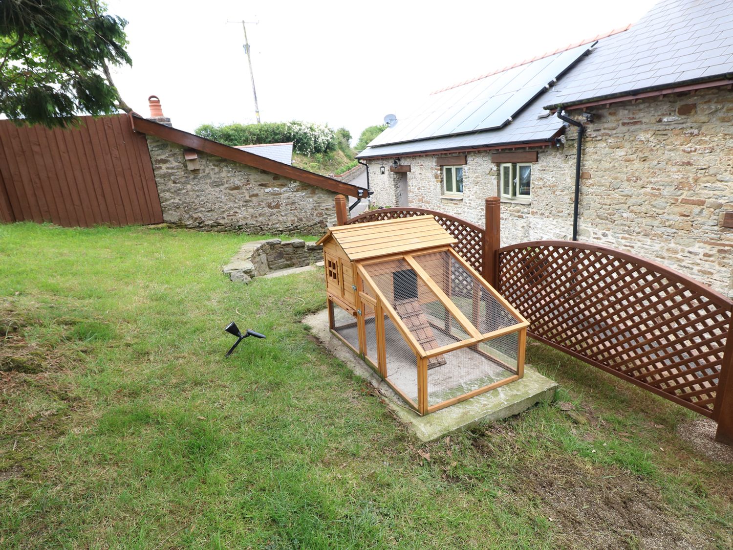 Caner Bach Lodge, Blackmill
