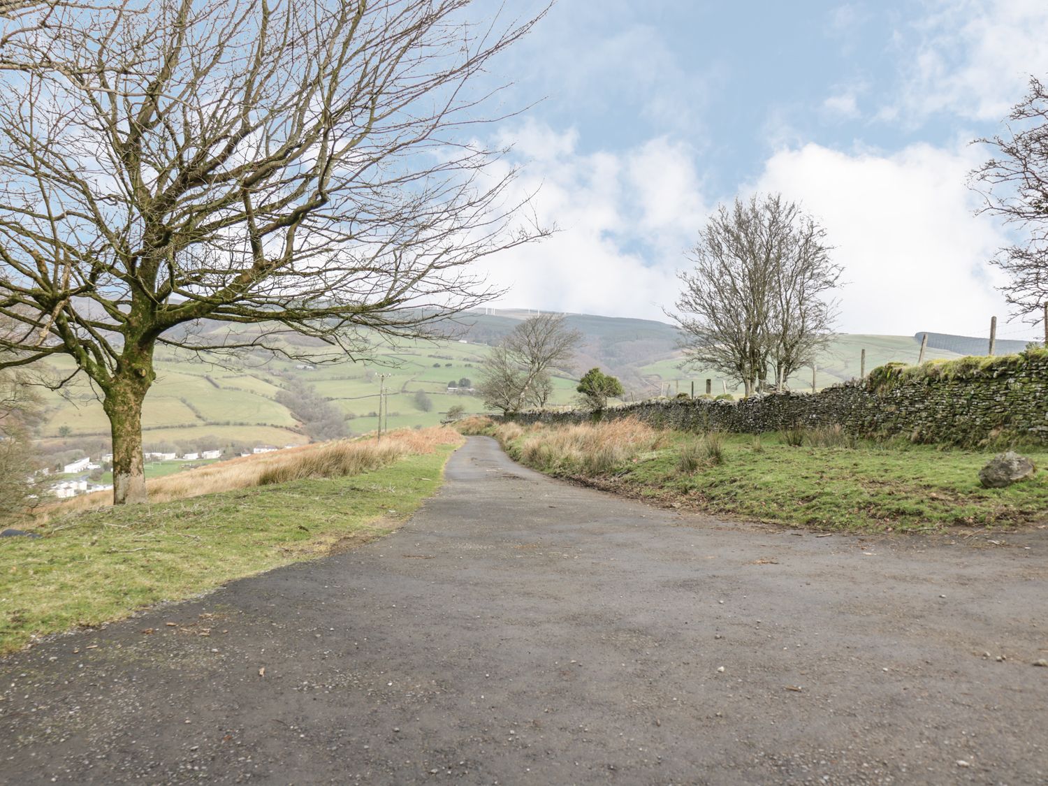 Caner Bach Lodge, Blackmill