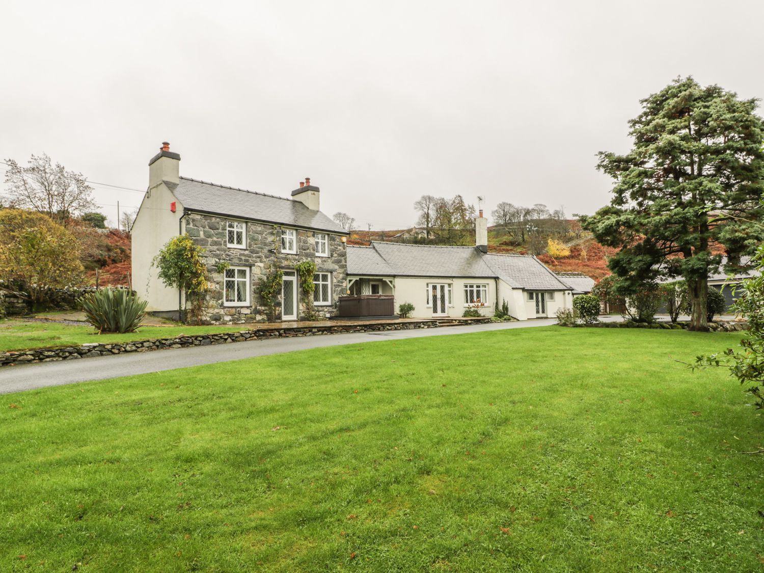 Lakeside Cottage, Gwynedd