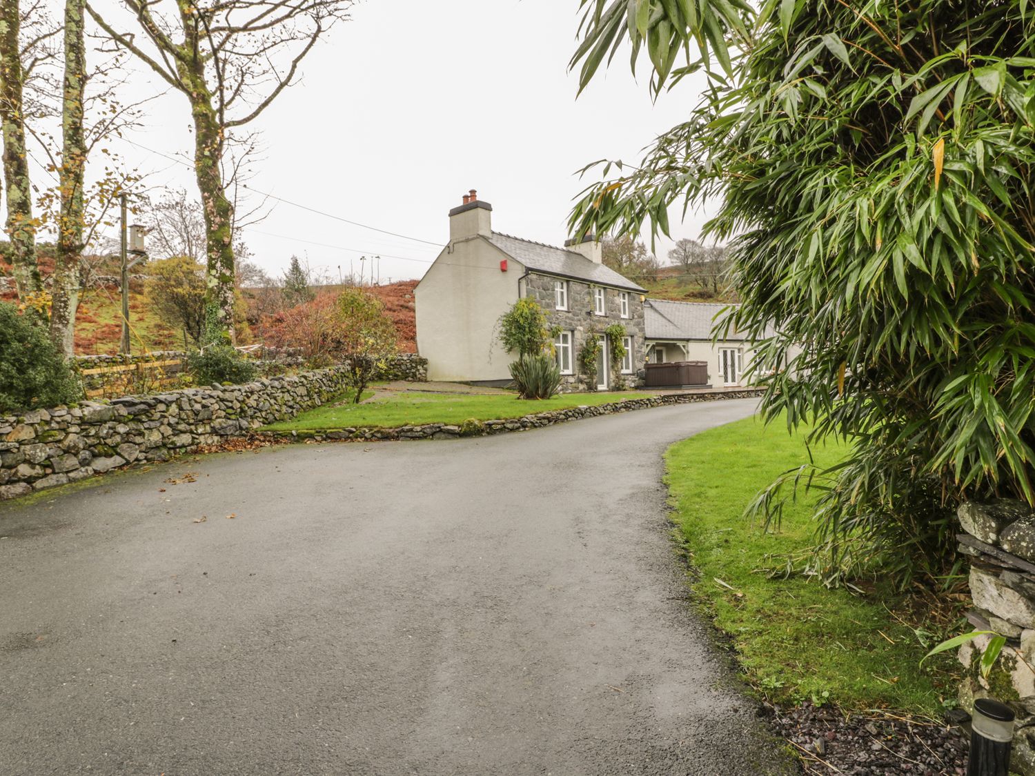 Lakeside Cottage, Gwynedd