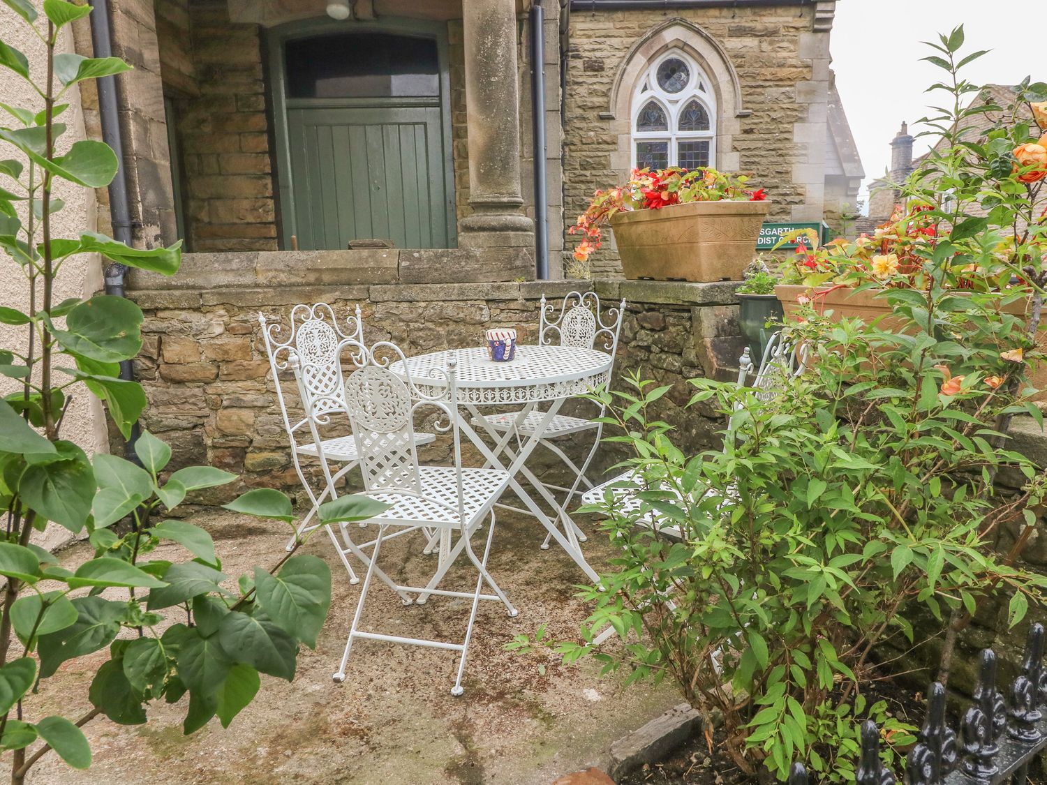 East Stonelea, Leyburn