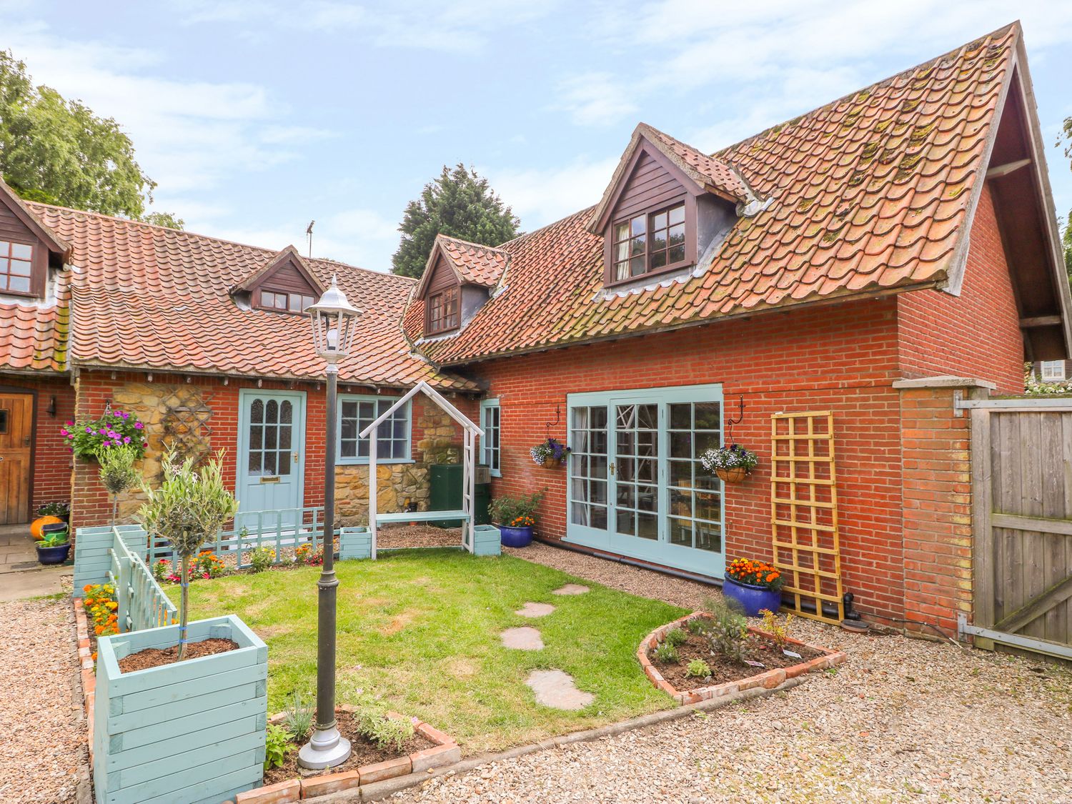 Gables Cottage Market Rasen North Willingham East Anglia Self