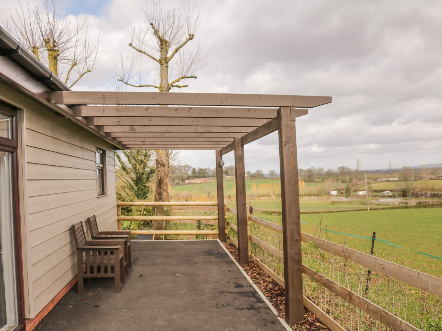 Property photo 4 of 26