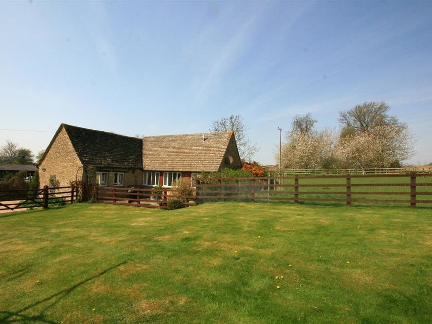 Pheasant Cottage, Minster Lovell