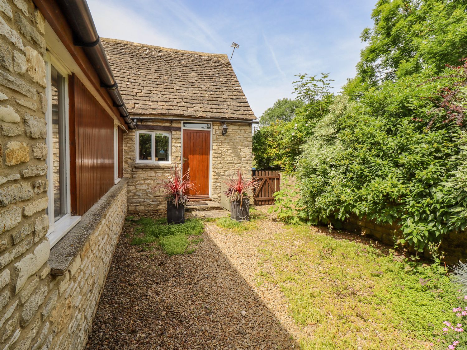 Pheasant Cottage, Minster Lovell