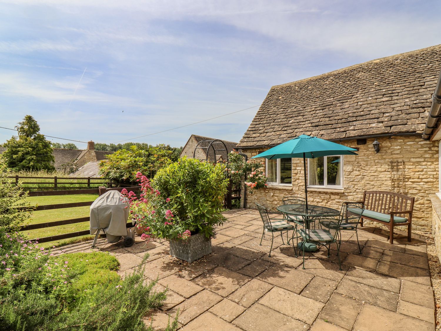 Pheasant Cottage, Minster Lovell