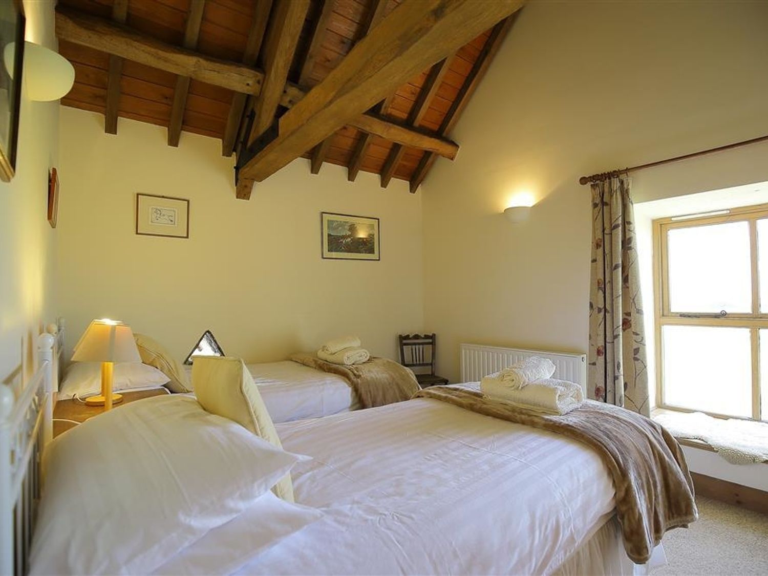 Gallery Barn, Leafield