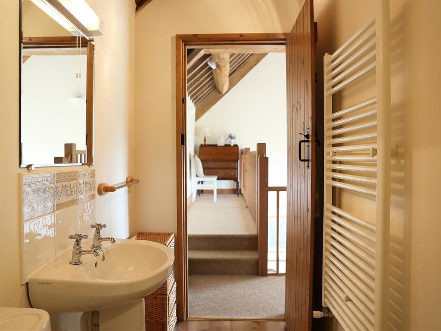Gallery Barn, Leafield