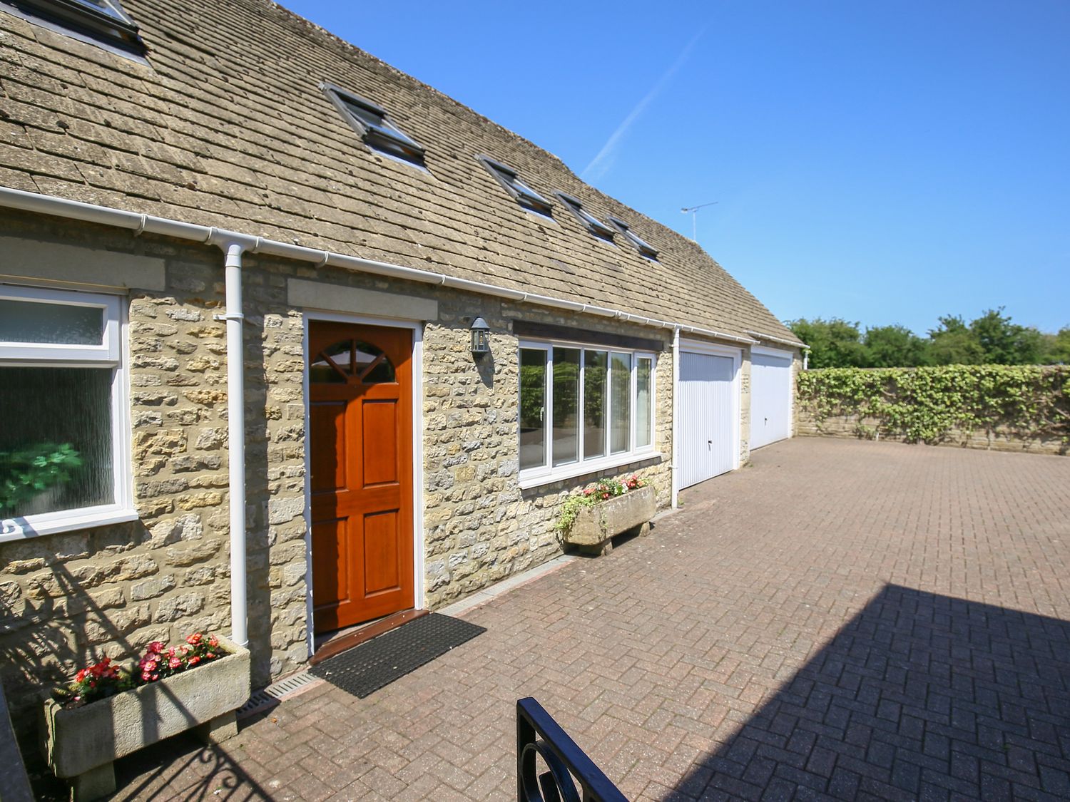 Courtyard Cottage, Gloucestershire