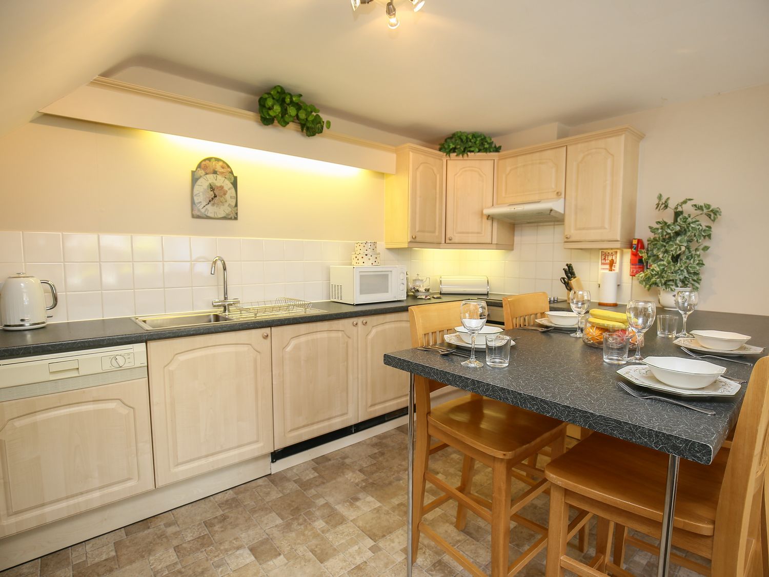 Courtyard Cottage, Gloucestershire