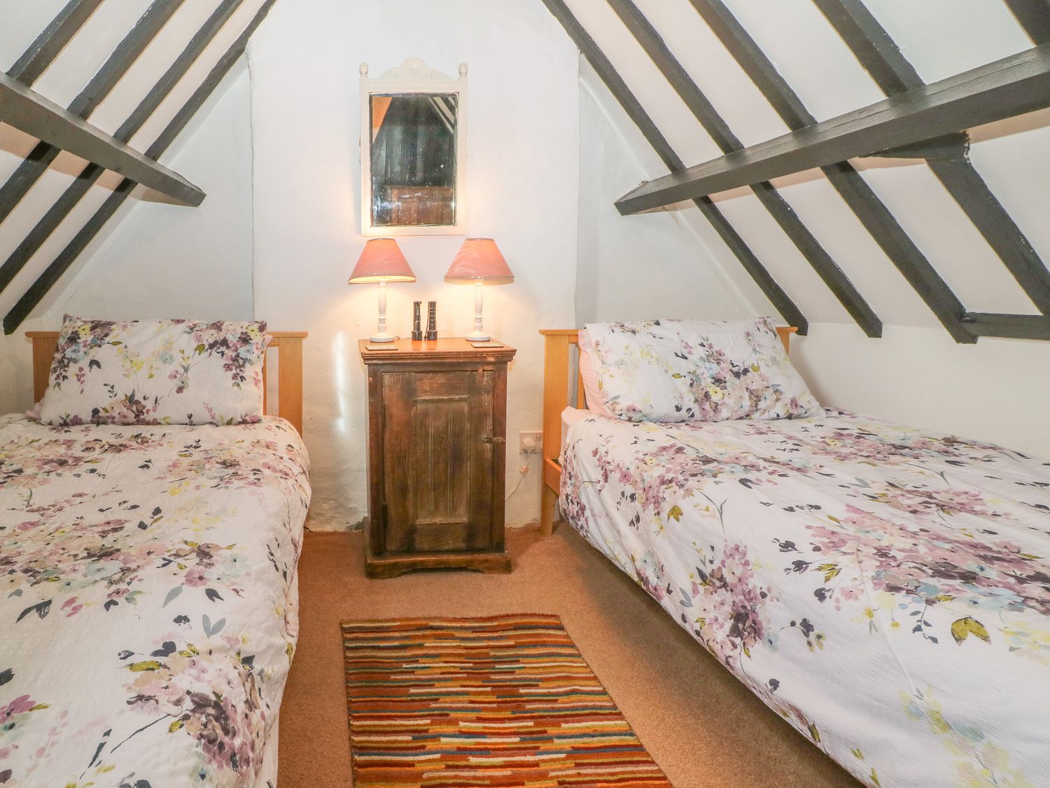 Newbury Cottage, Bourton-On-The-Water