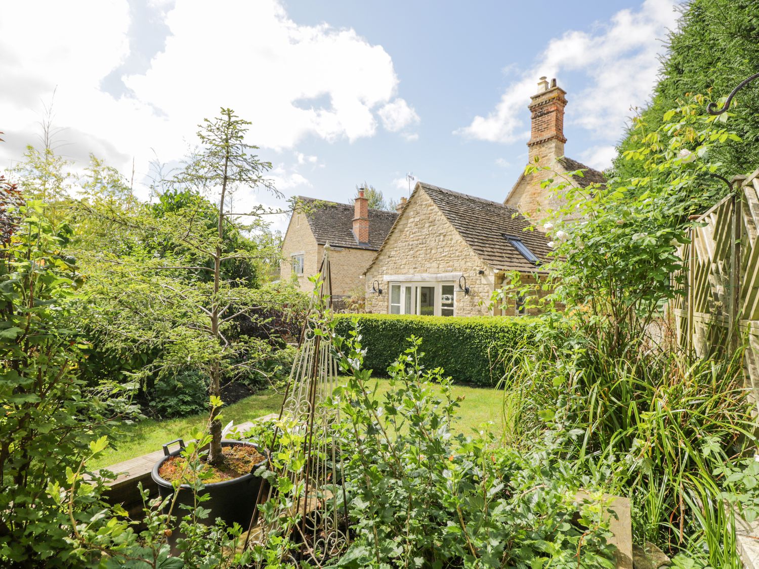 The Lodge, Gloucestershire