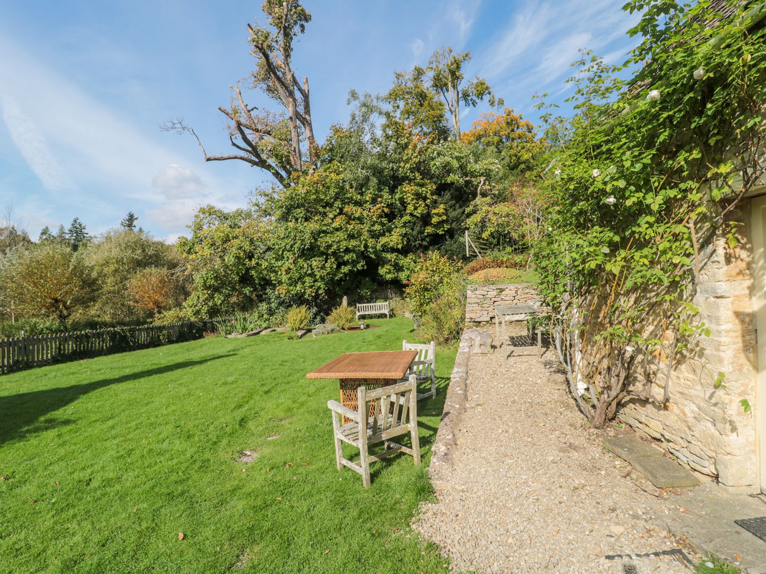 Mayfly Cottage, Coln st aldwyns