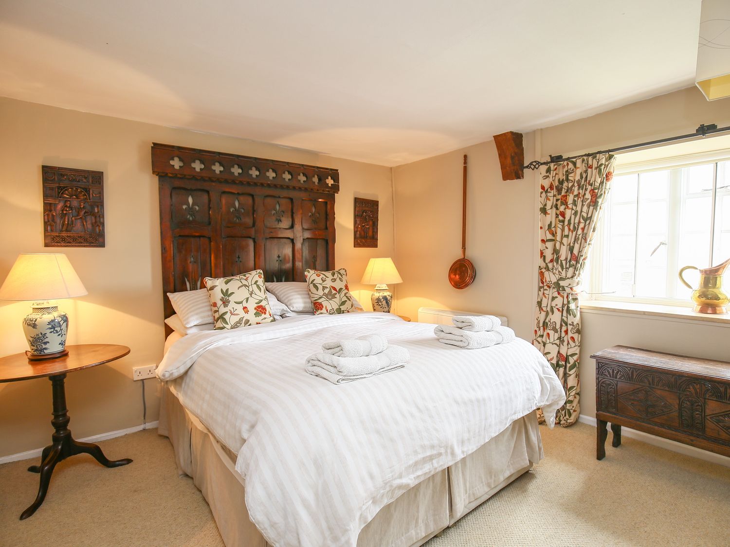 6 George Yard, Oxfordshire