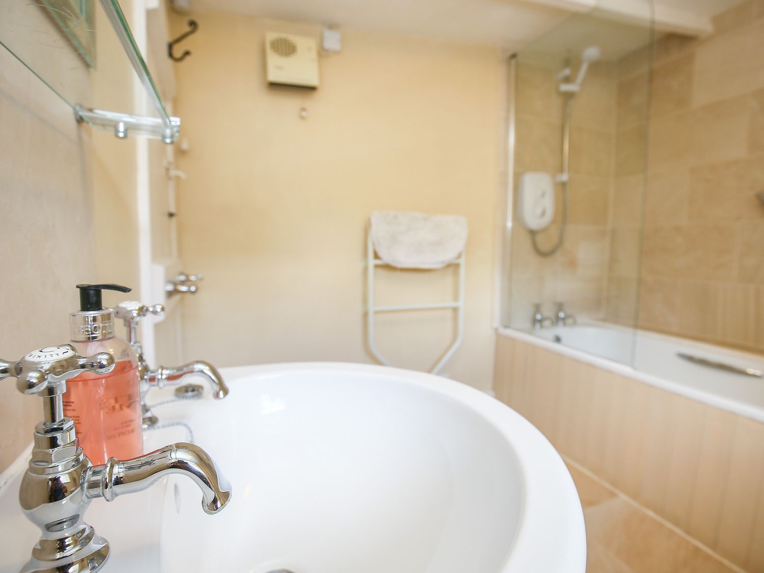 6 George Yard, Oxfordshire