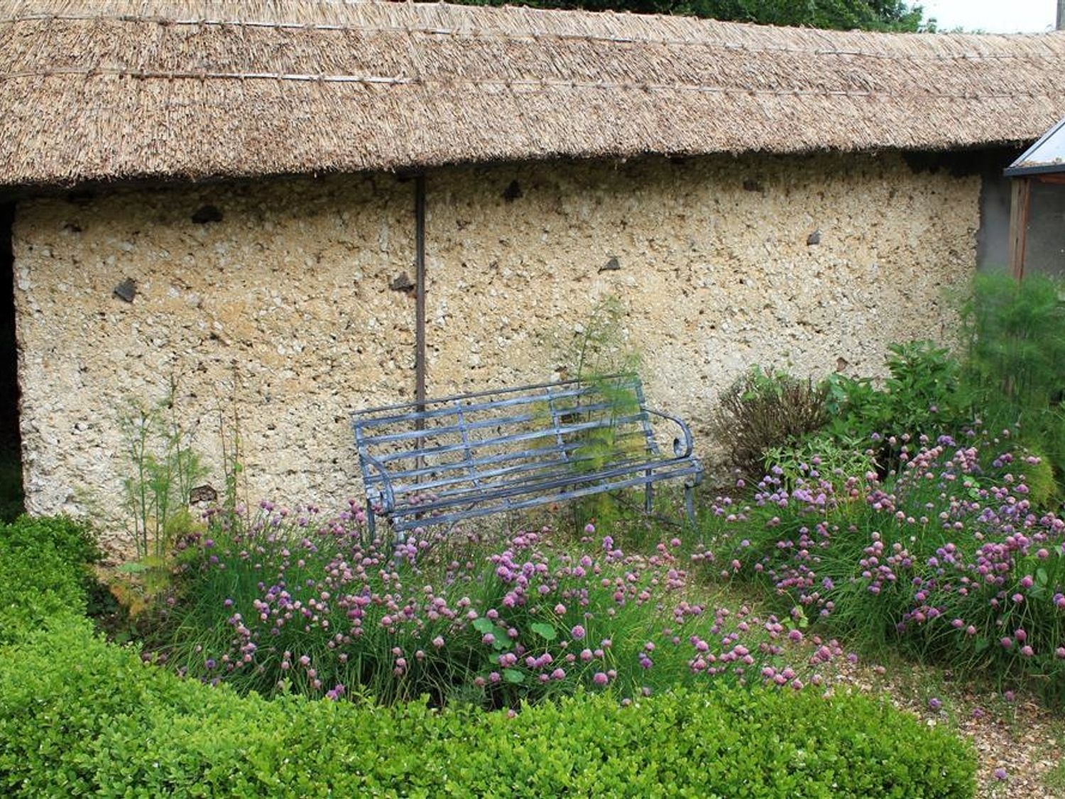 Avon Turn Barn, Salisbury