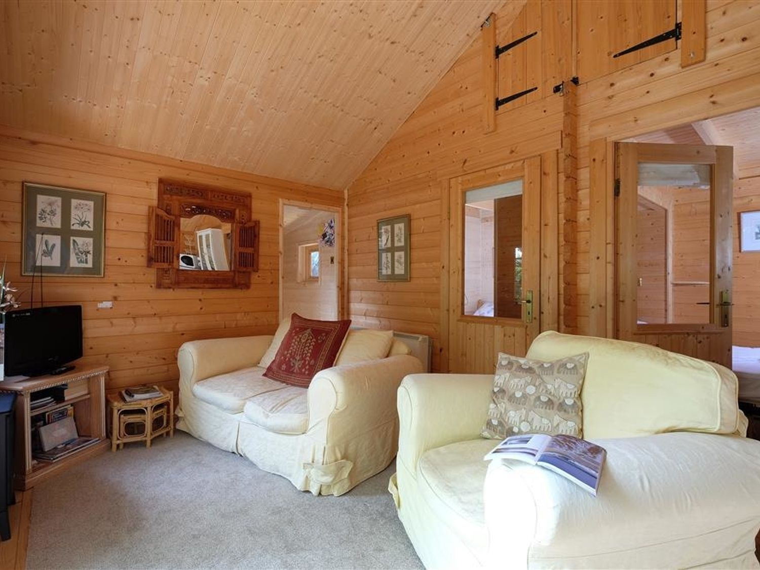Woodland Cabin, St Ives