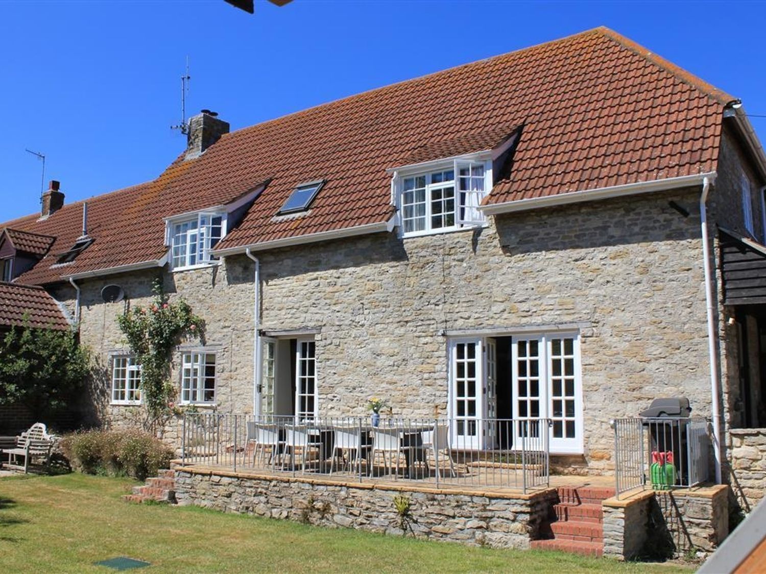 Cobblestone House | Weymouth | Bayard Hill | Dorset And Somerset | Self