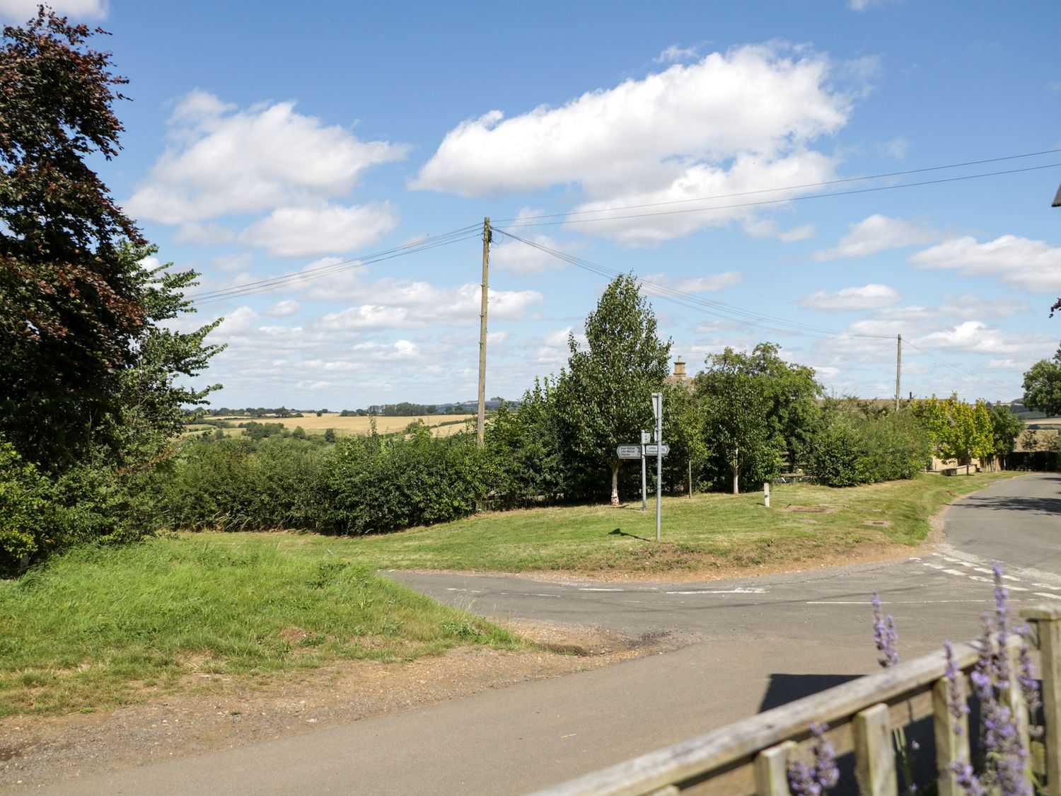 Henmarsh Cottage, Moreton-In-Marsh