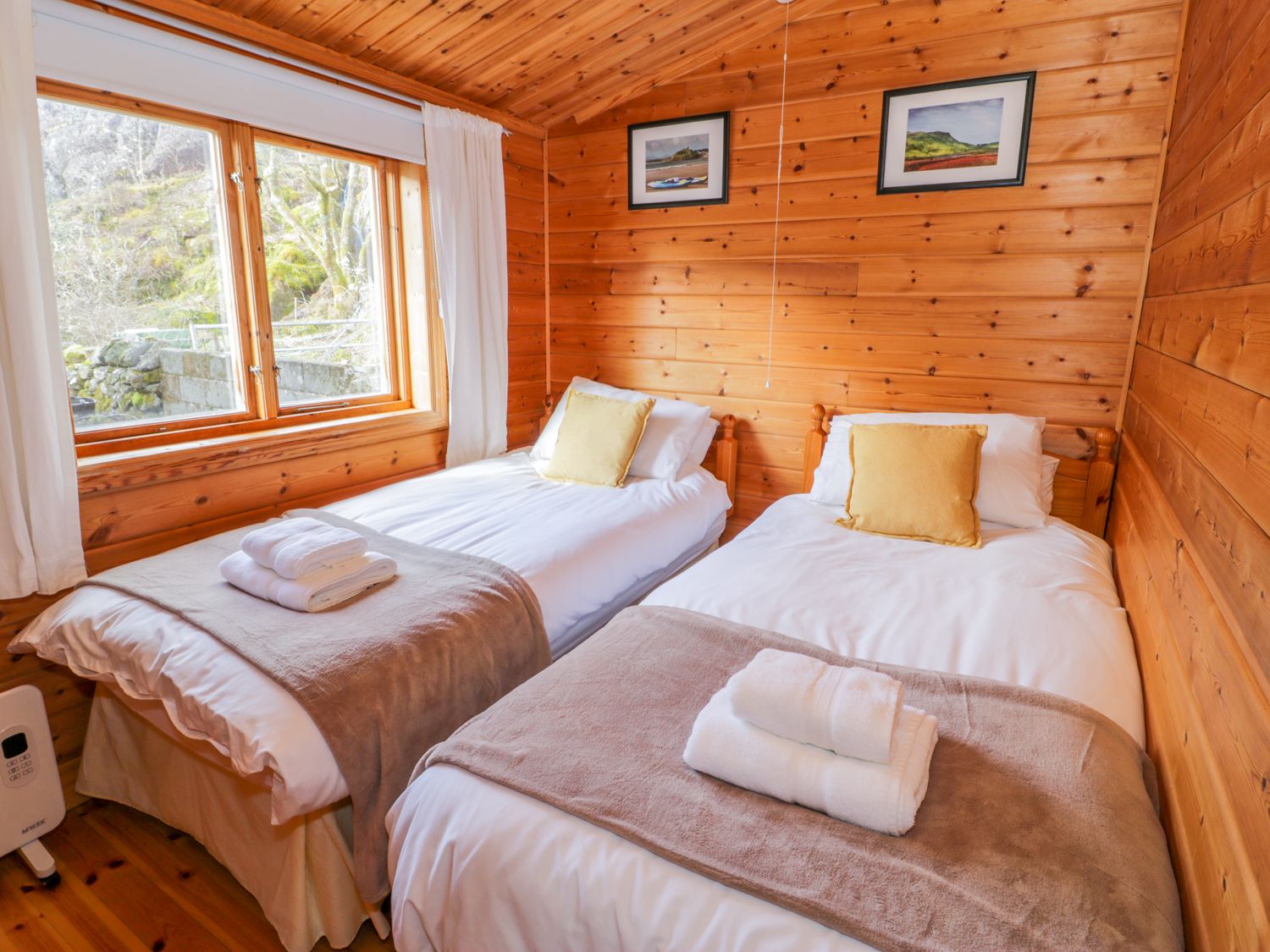 Snowdon Vista Cabin, North Wales