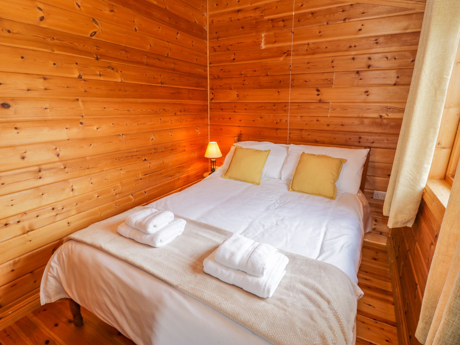 Snowdon Vista Cabin, North Wales