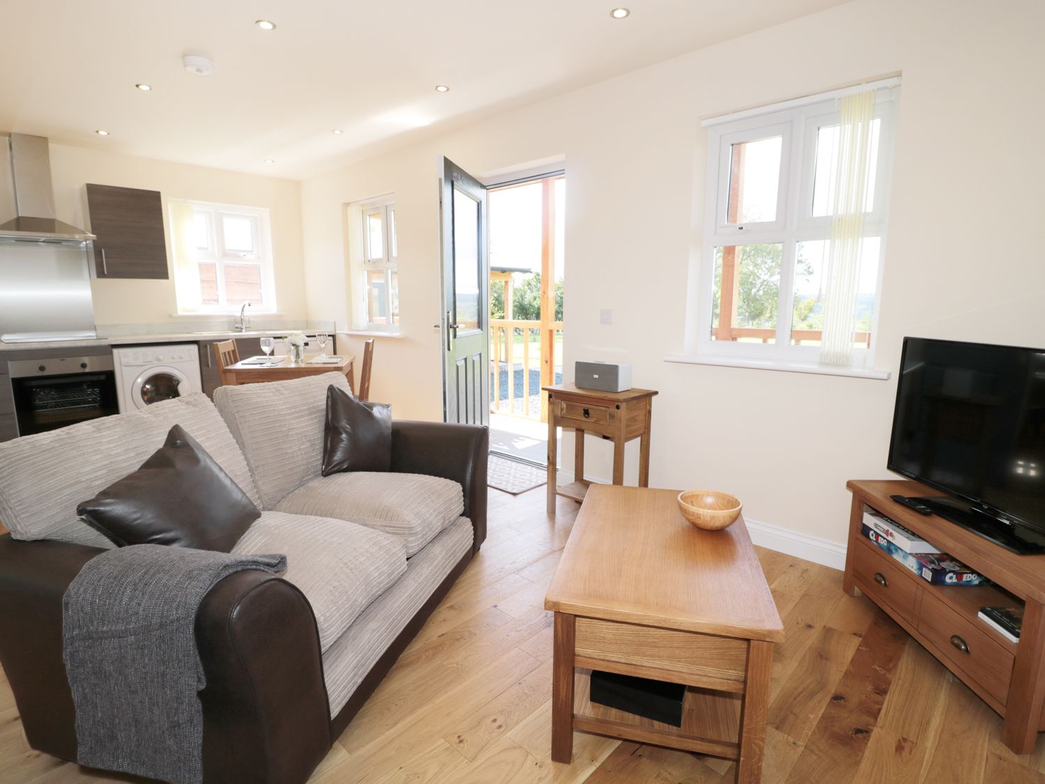 Aln Lodge open plan living area Longframlington Chalets Northumberland England - Aln Lodge ( Ref 991265 )